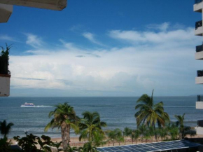 Vallarta Jr Suites in the exclusive Zona Romantica